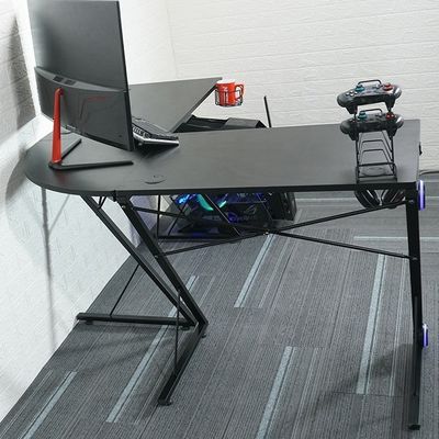 Arbeitsplatz Home Office L-förmiger Computerspieltisch mit rundem Eckmonitor-Stand