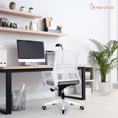 Executive Office Chair Mesh Chair mit Lendenunterstützung und höhenverstellbarer Armlehne