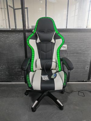 Abnehmbare Abdeckung Synthetisches Leder Gaming-Massage-Stuhl mit RGB-Licht und Lautsprechern